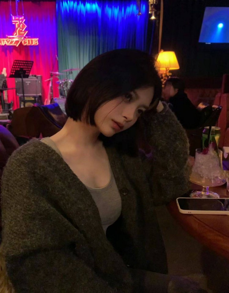 成全高清免费完整观看,热门网剧免费在线观看